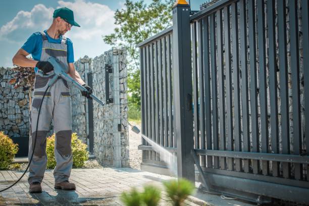 Best Fence Cleaning  in Cleveland, MS